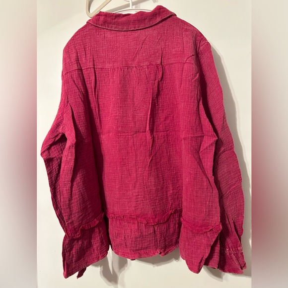 Ott Magenta Ruffle Hem Top - Picture 4 of 11